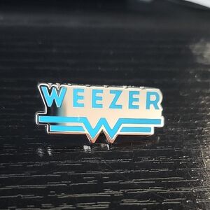 Weezer Logo Inspired Enamel Pin in Blue and Silver